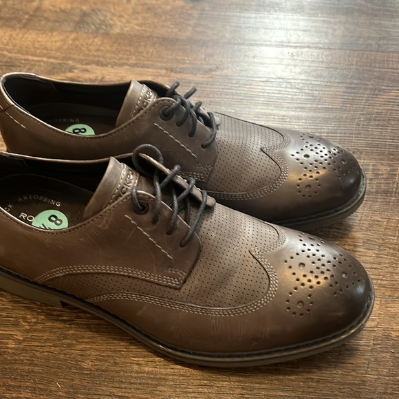 Rockport Men's Classic Break Wingtip Oxford size 8.5 - Picture 1 of 16